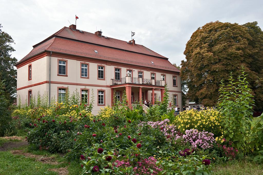 Schloss Lohm Kültér fotó
